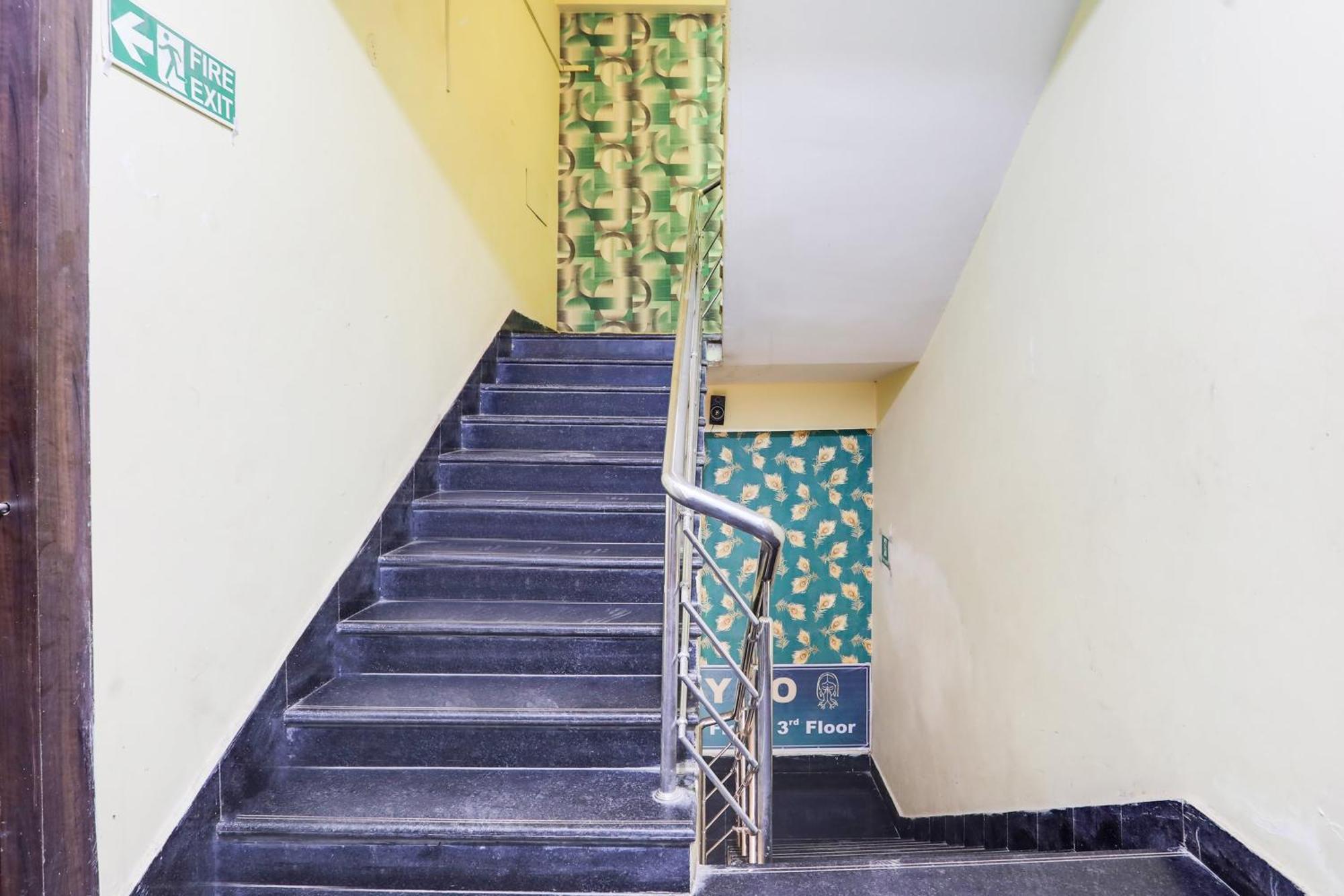 Super Hotel O Janki Path Lekha Nagar Danapur Ngoại thất bức ảnh